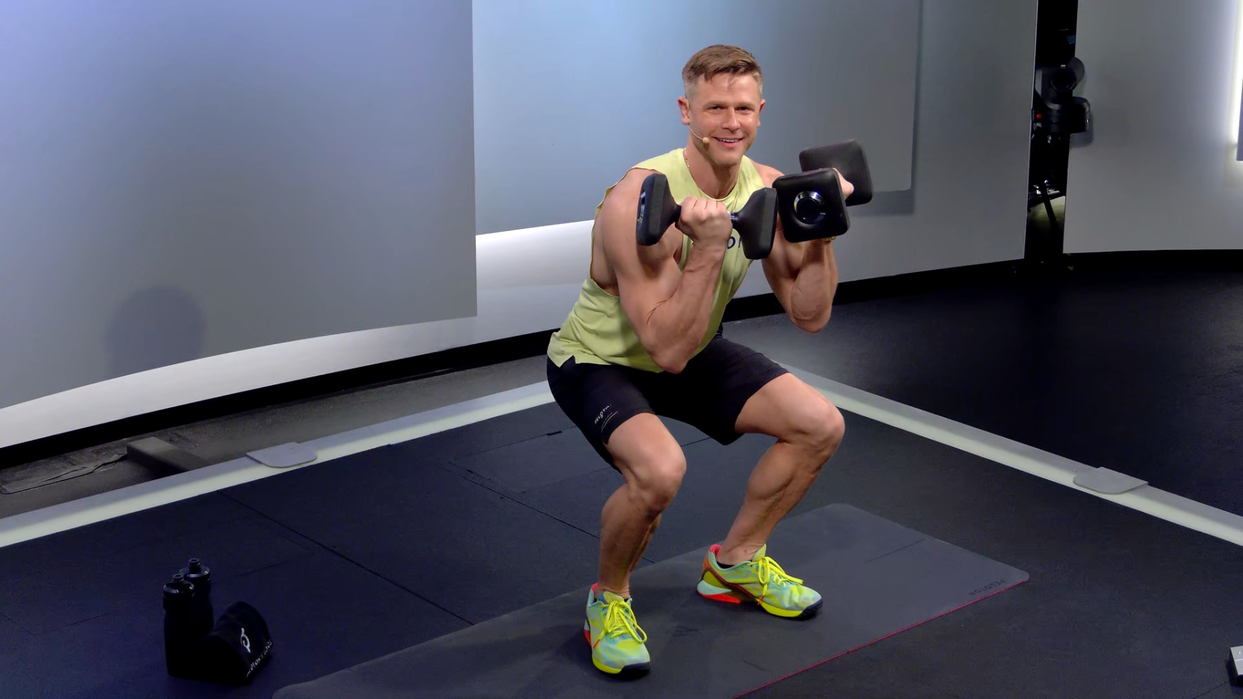 10 min Glutes & Legs Strength