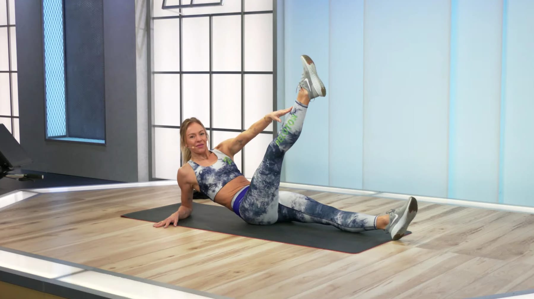 10-Minute Core & Cardio Warm Up