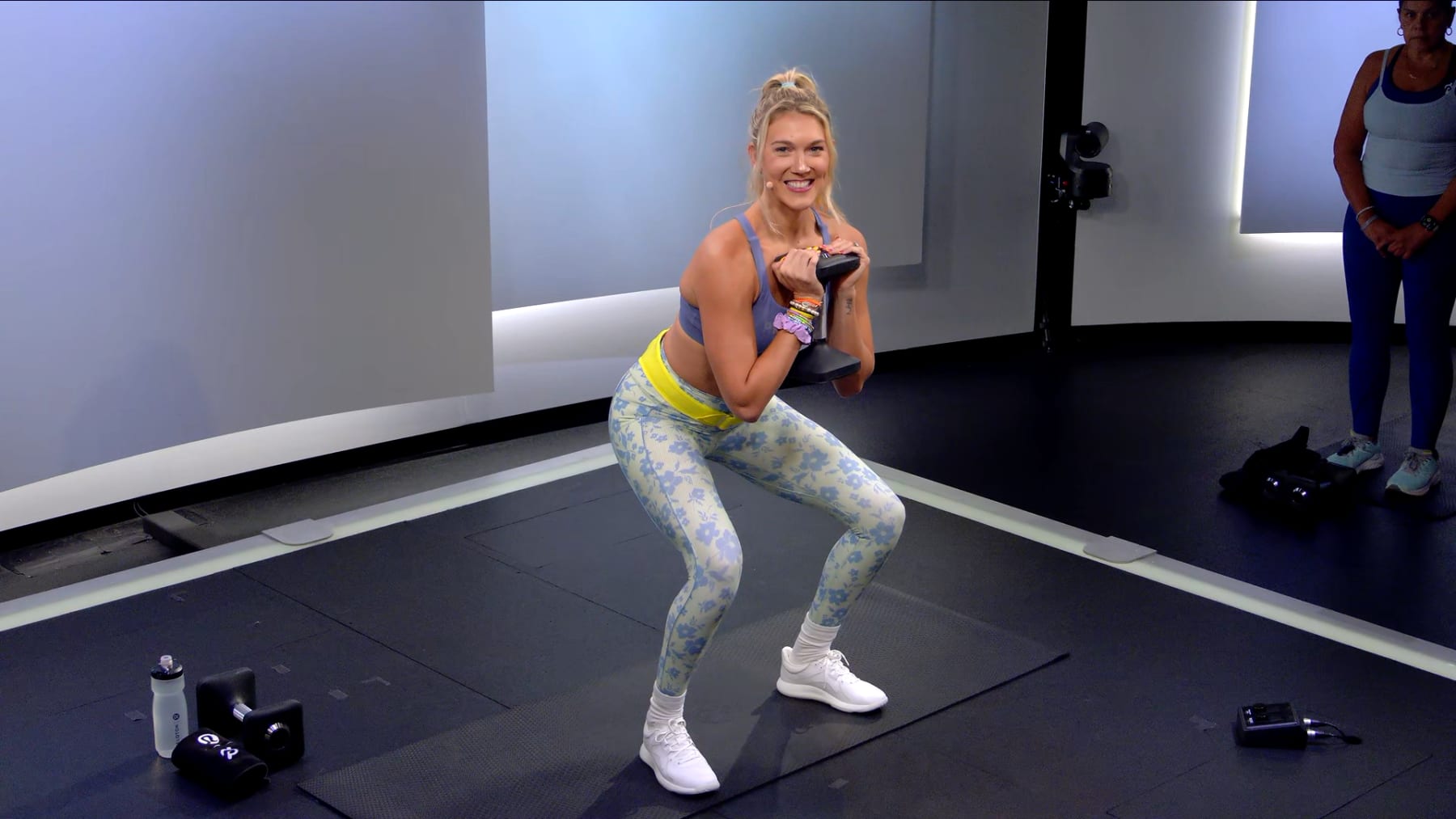 30 min Glutes & Legs Strength