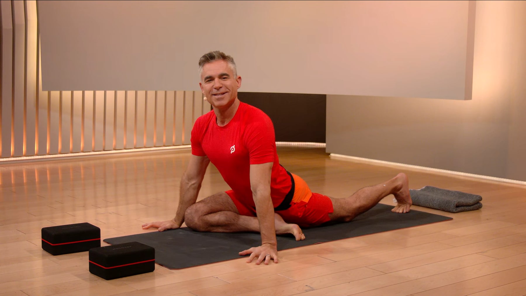 30 min Focus Flow: Pigeon Pose