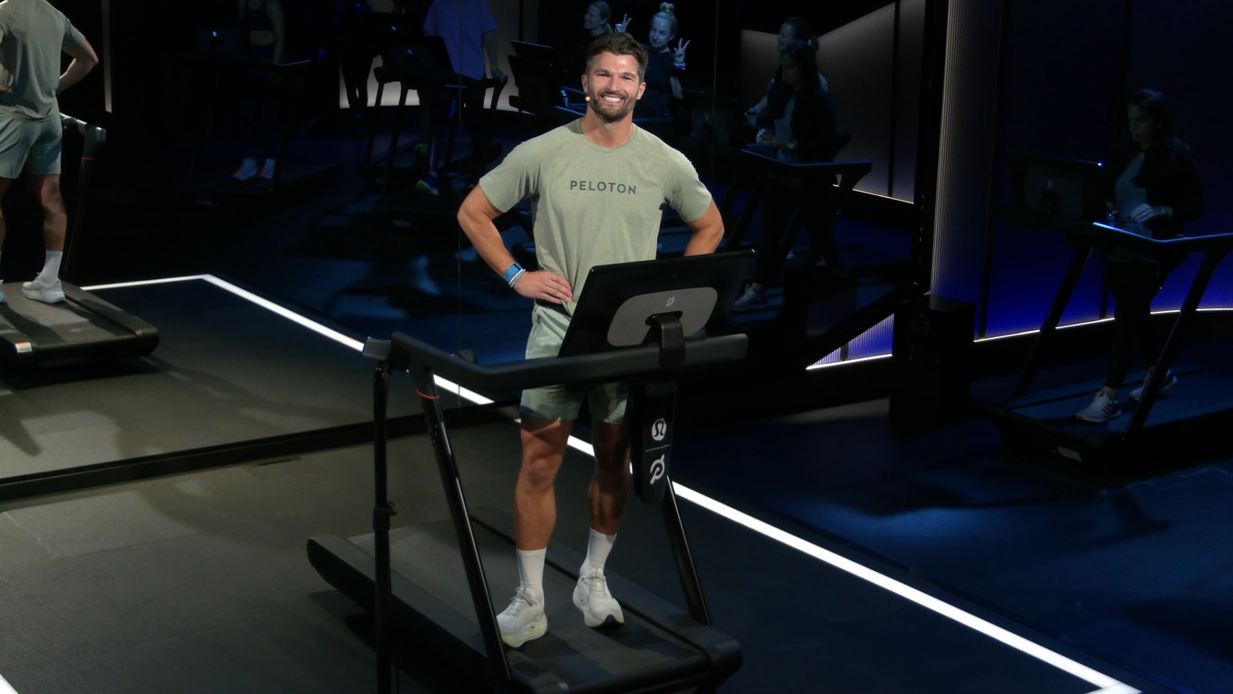30 min Gabrielle Walk