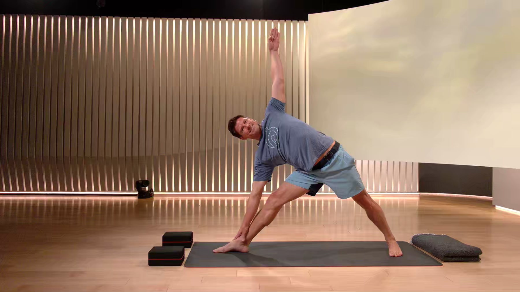 30 min Evening Yoga Flow