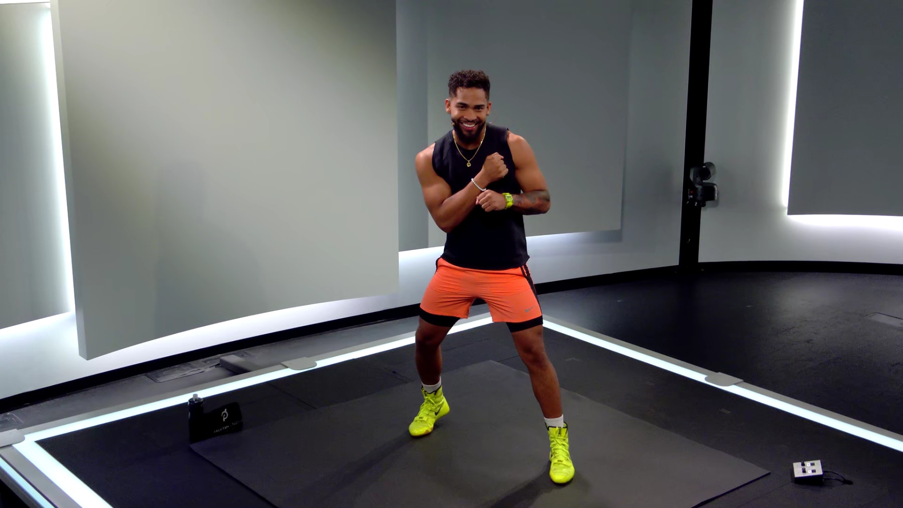 20 min Daddy Yankee Shadowboxing