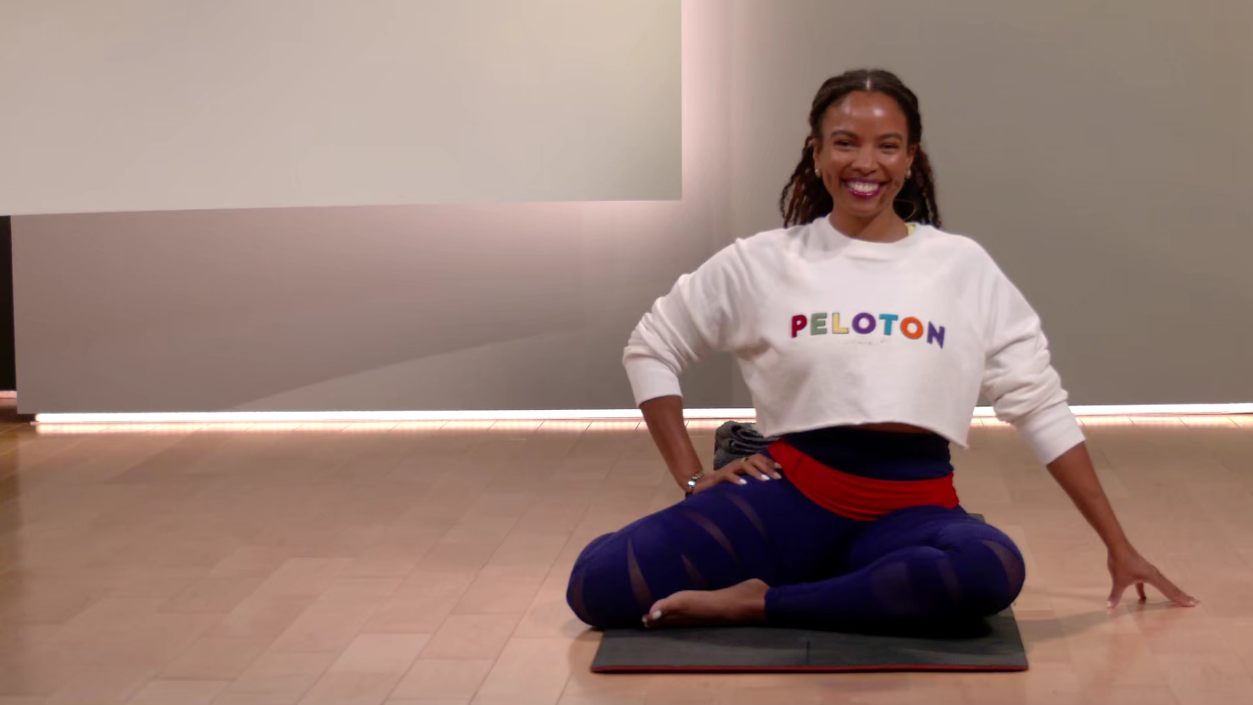 20 min Focus Flow: Hips