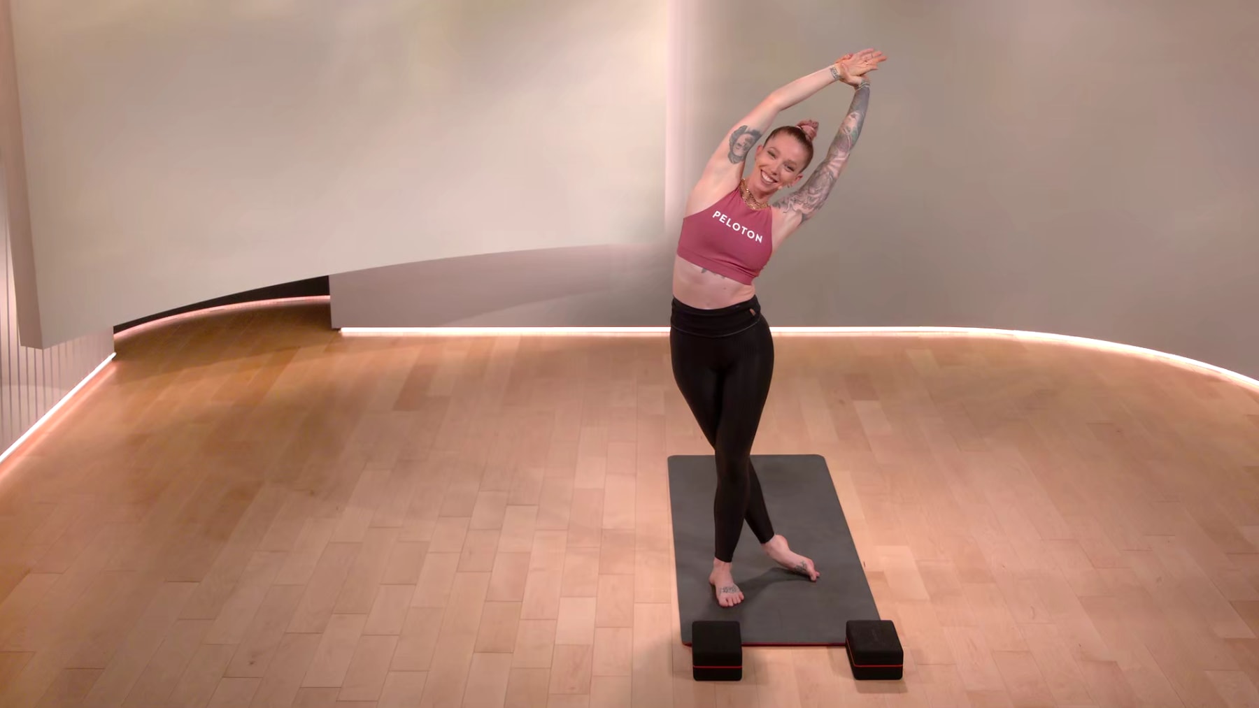 60 min Beyond the Pose: Intention