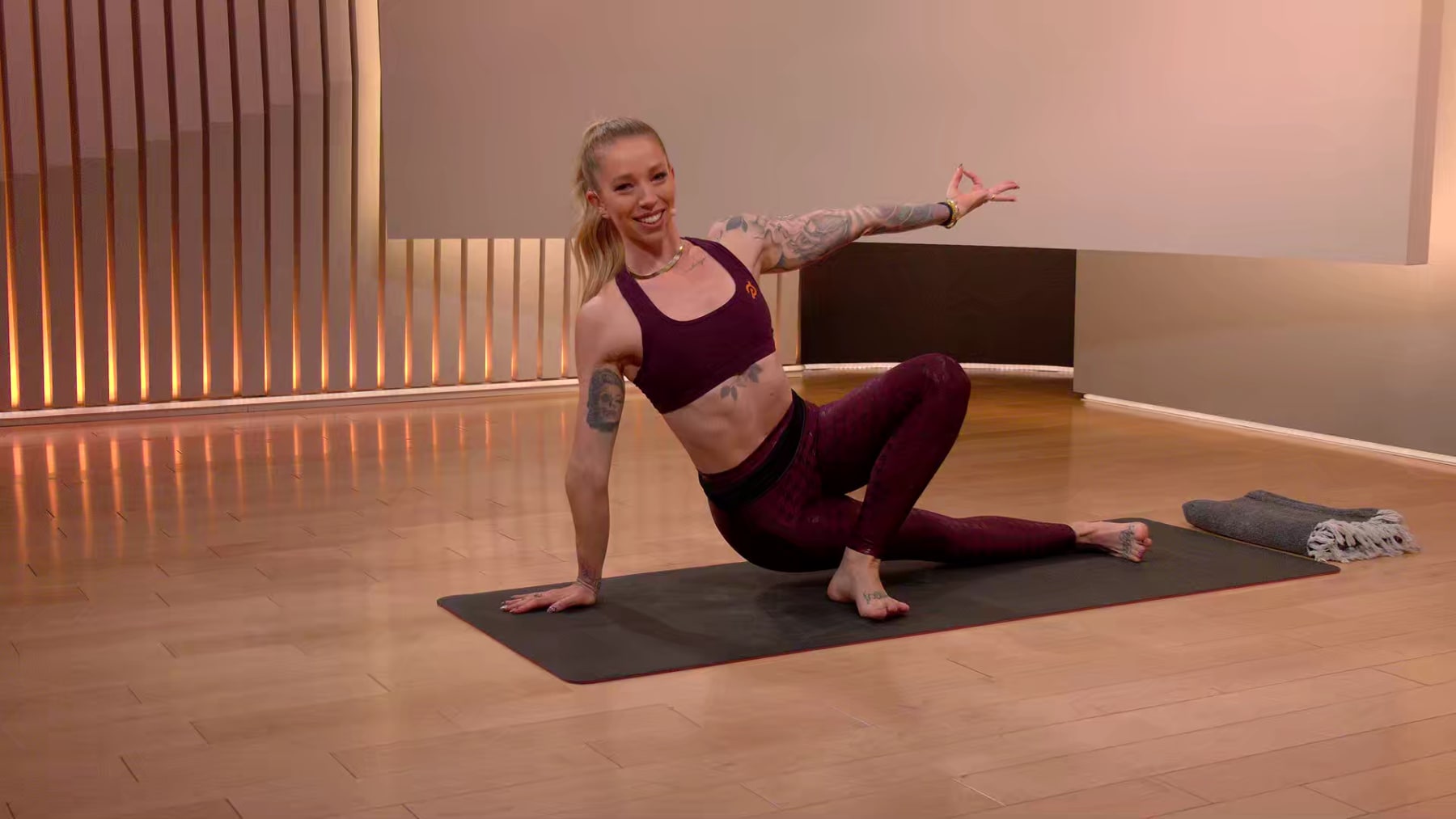 30 min Hip Hop Yoga Flow