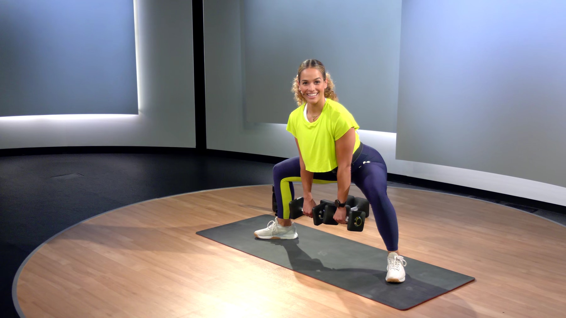 10 min Glutes & Legs Strength