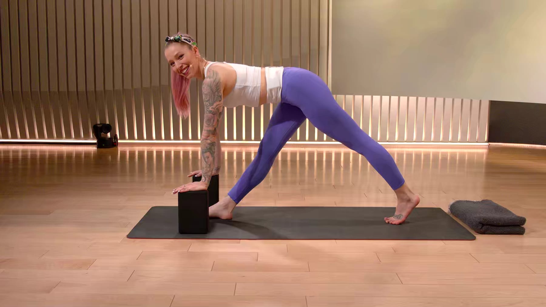 20 min Focus Flow: Standing Balances