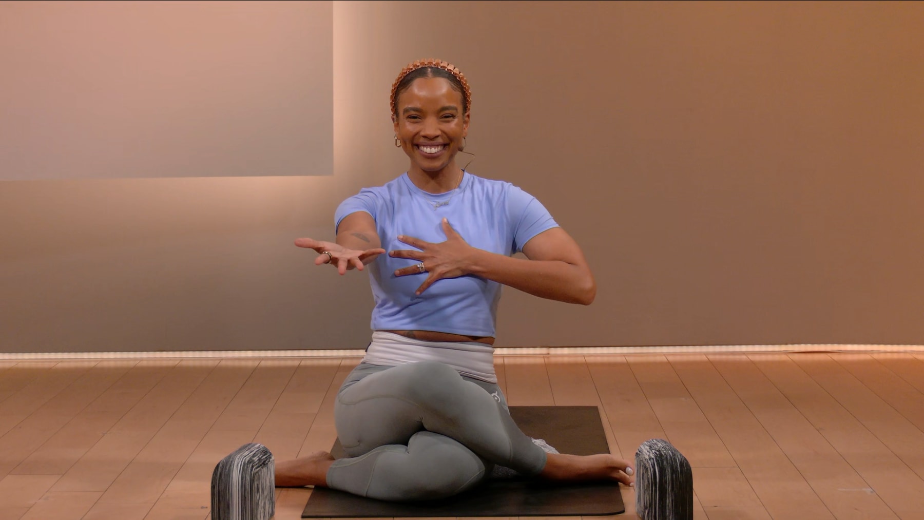 30 min Balanced Yoga Flow