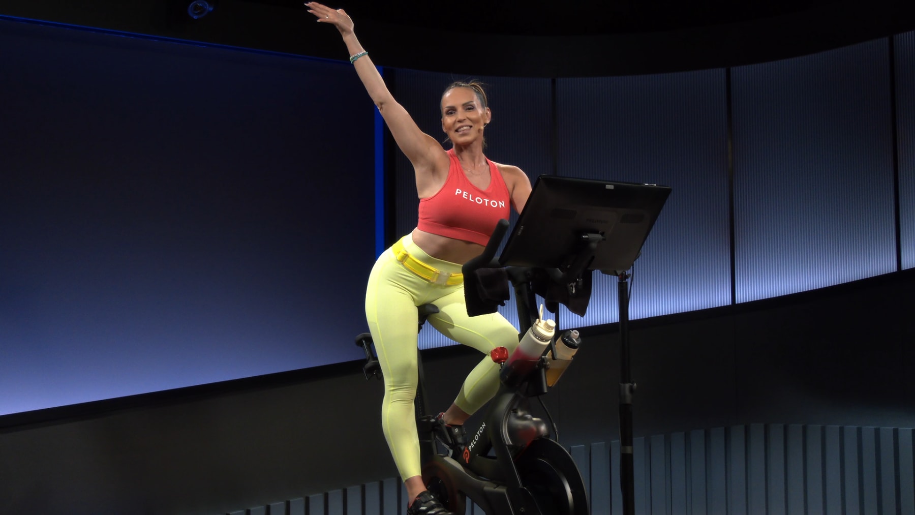 30 min 90s Dance Ride