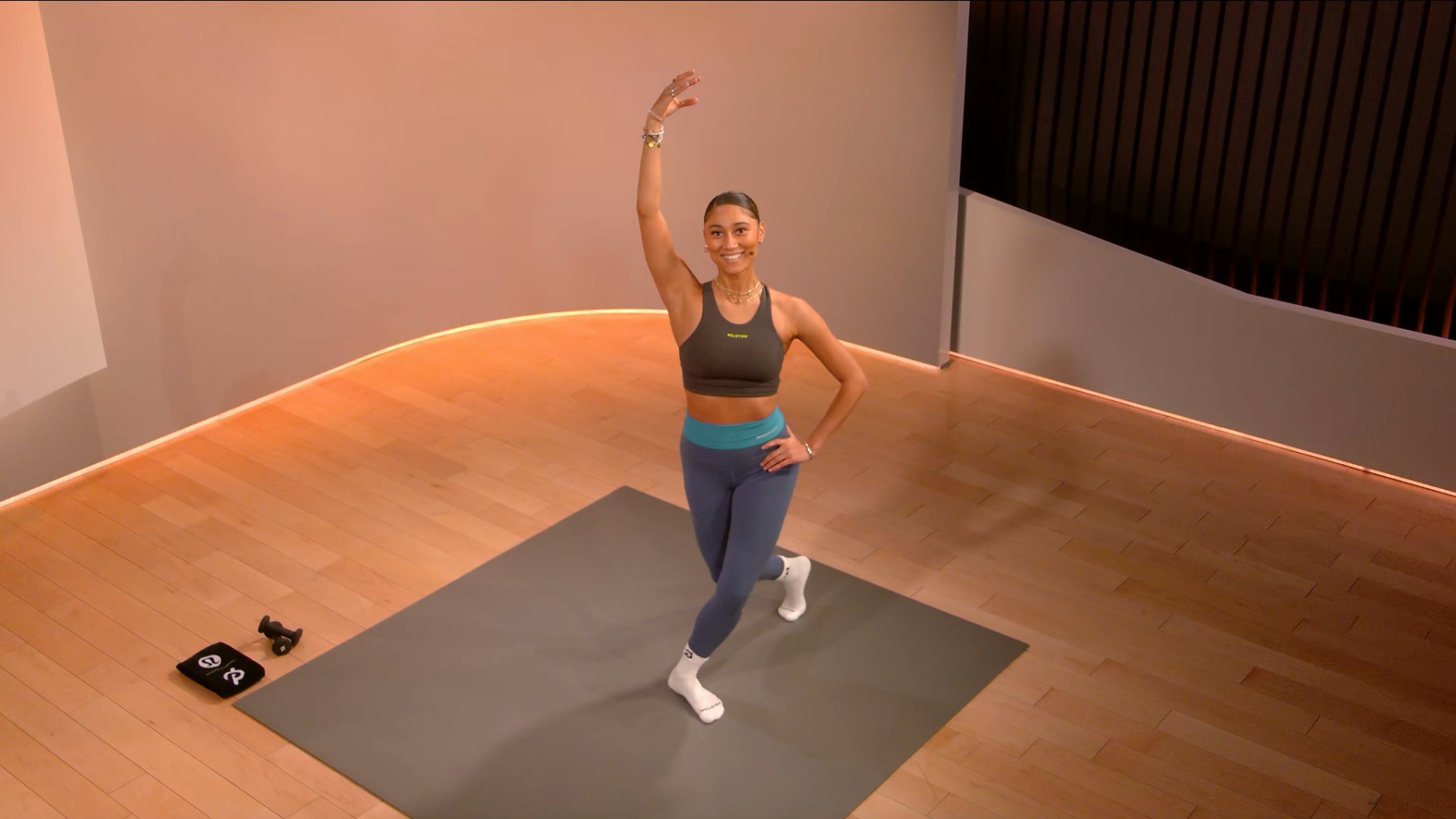 10 min Hip Hop Barre