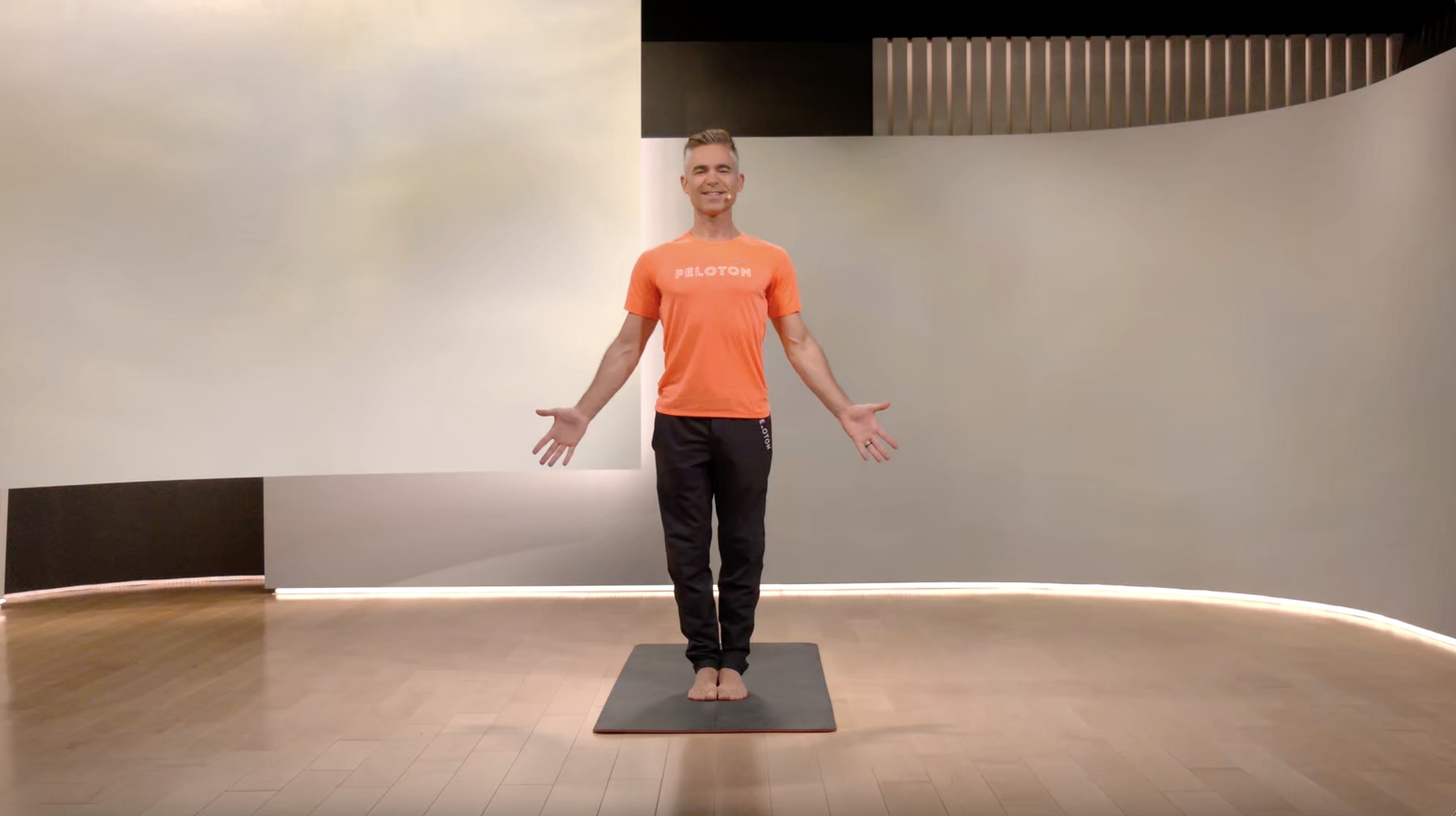 10 min Basics: Mindful Movements