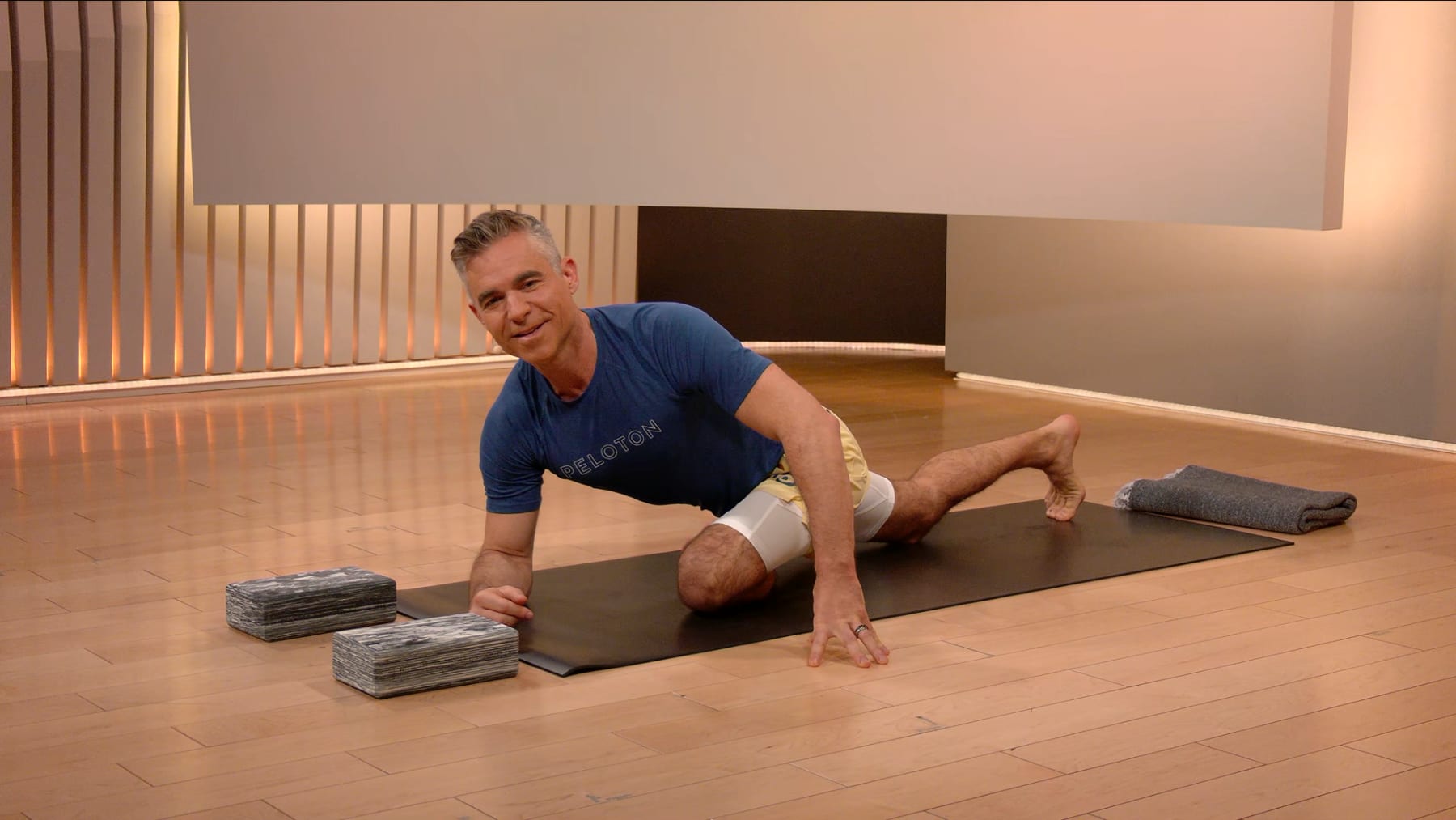 30 min Focus Flow: Pigeon Pose