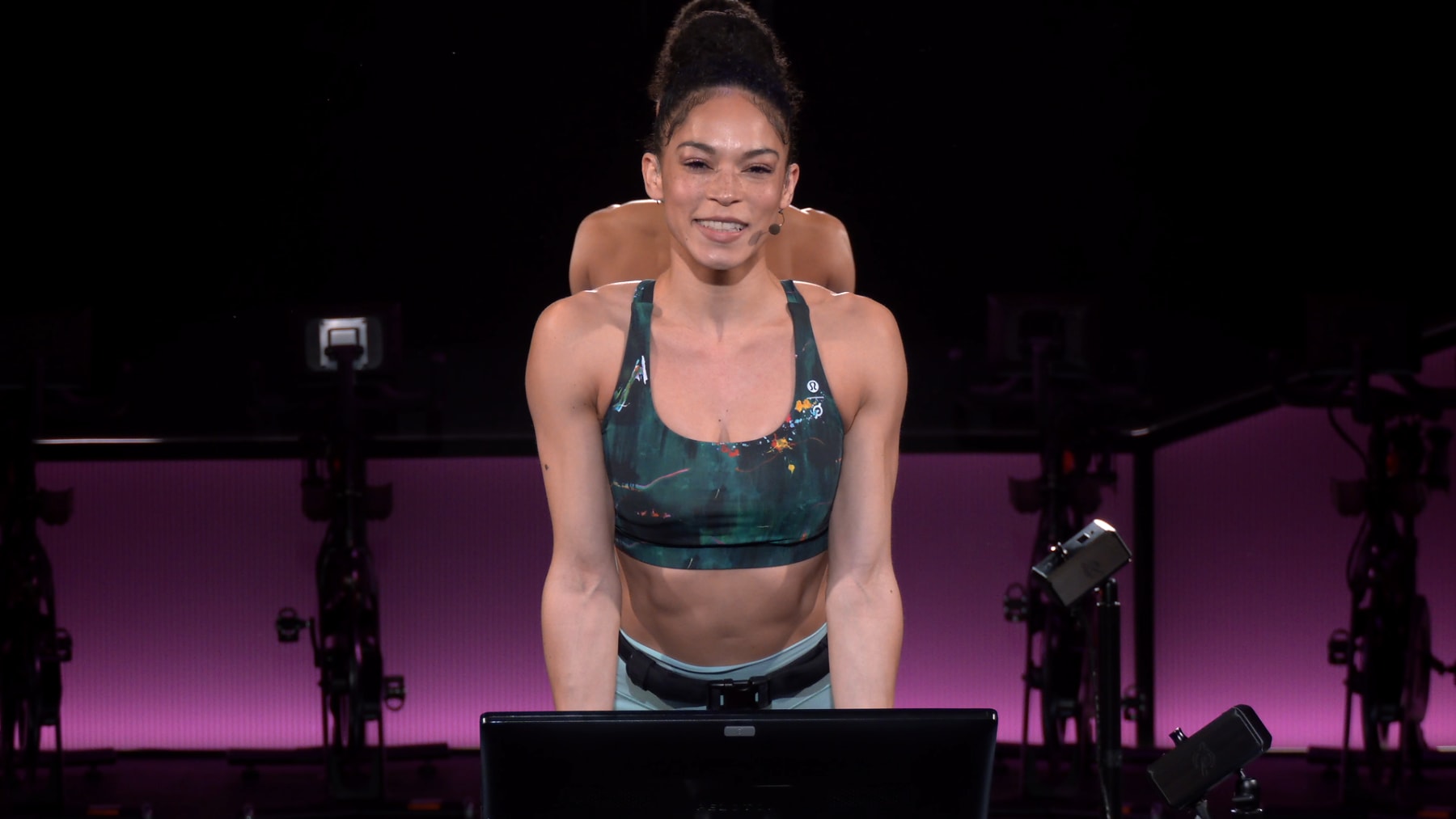 20 min 2000s Pop Ride