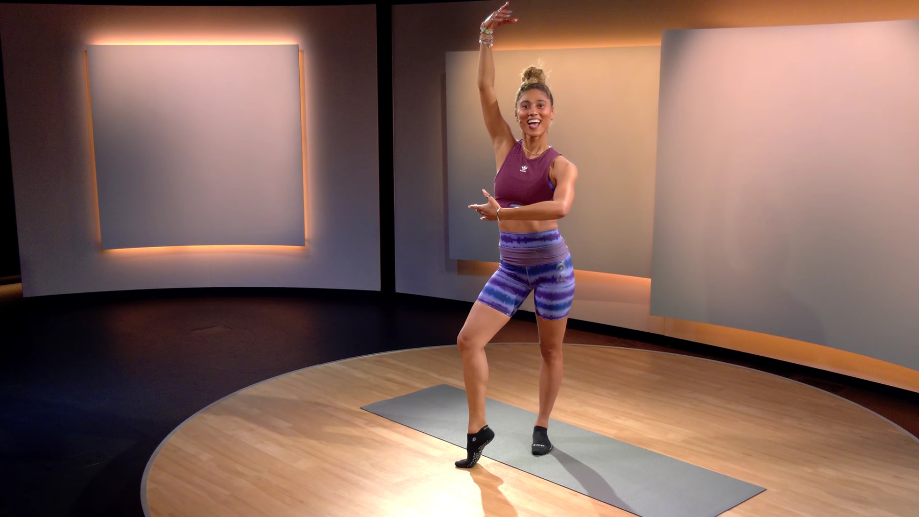10 min HIIT Barre
