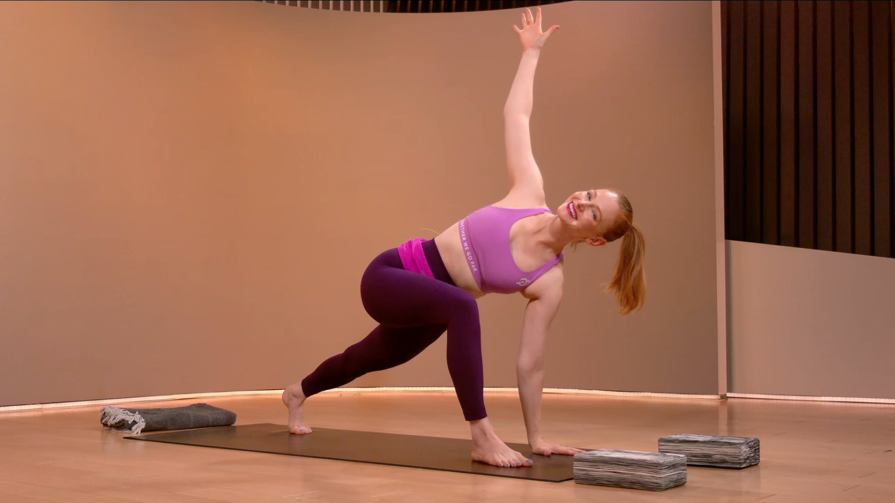 10 min Focus Flow: Twists