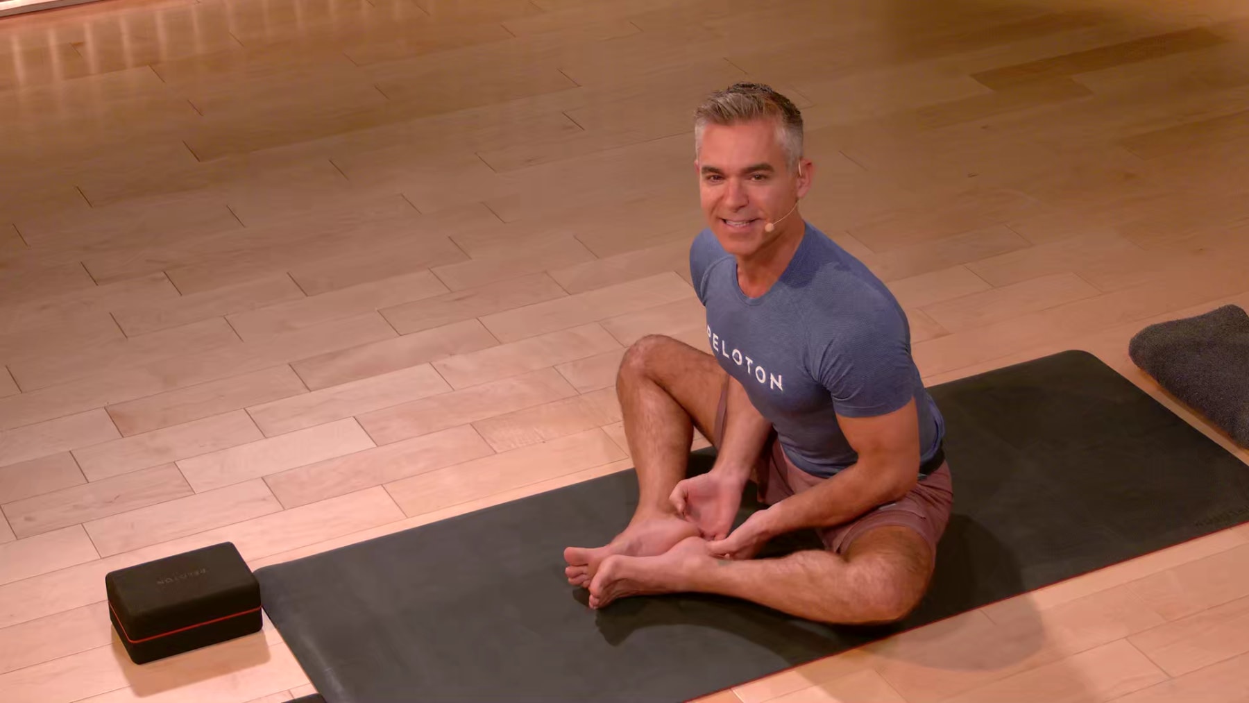30 min Evening Yoga Flow