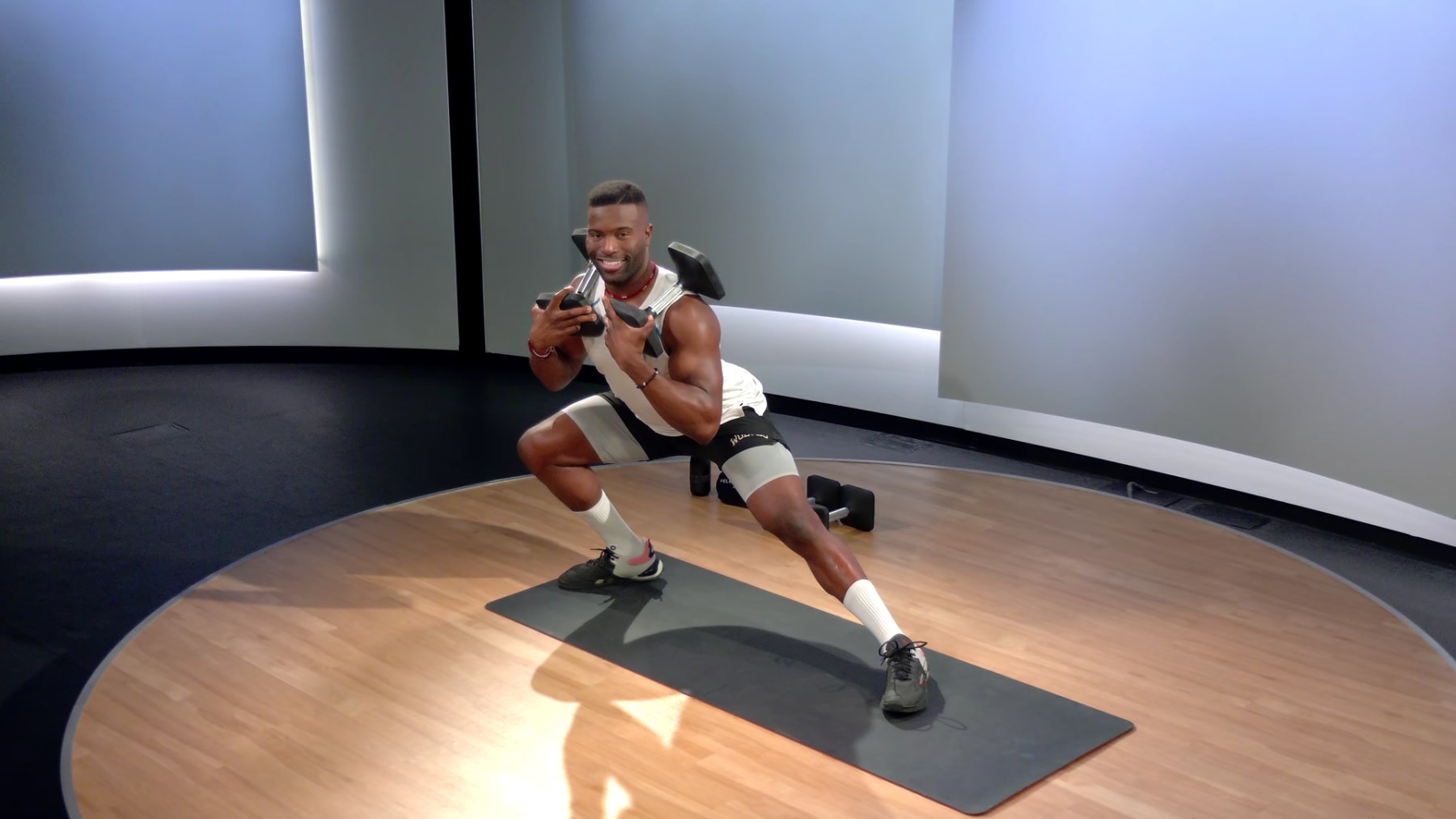 20 min Glutes & Legs Strength