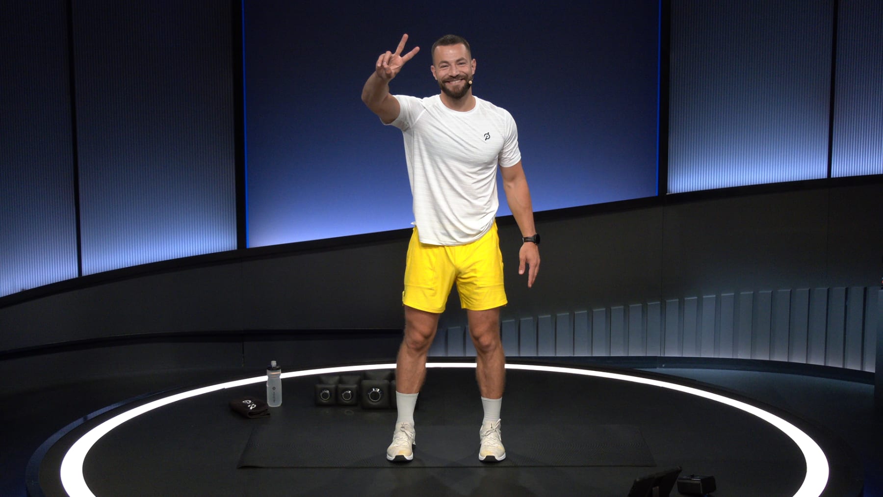 30 min 90s Pop Full Body Strength
