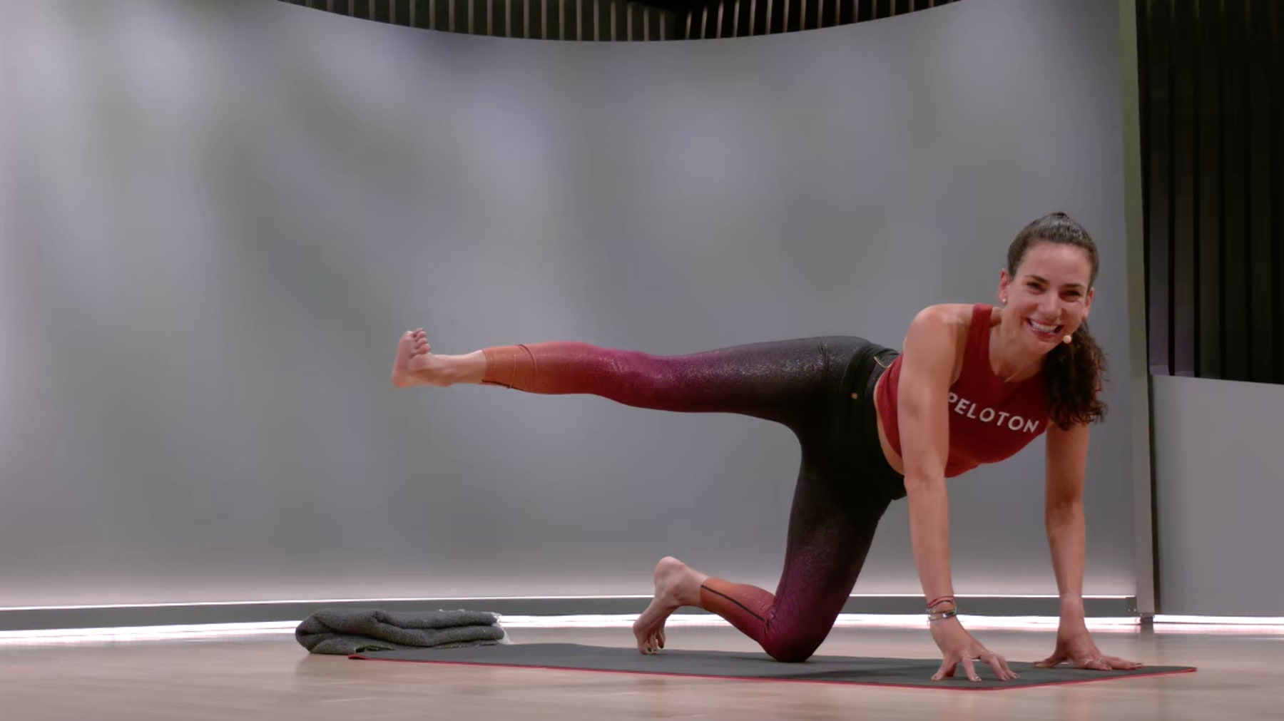 20 min Focus Flow: Glutes