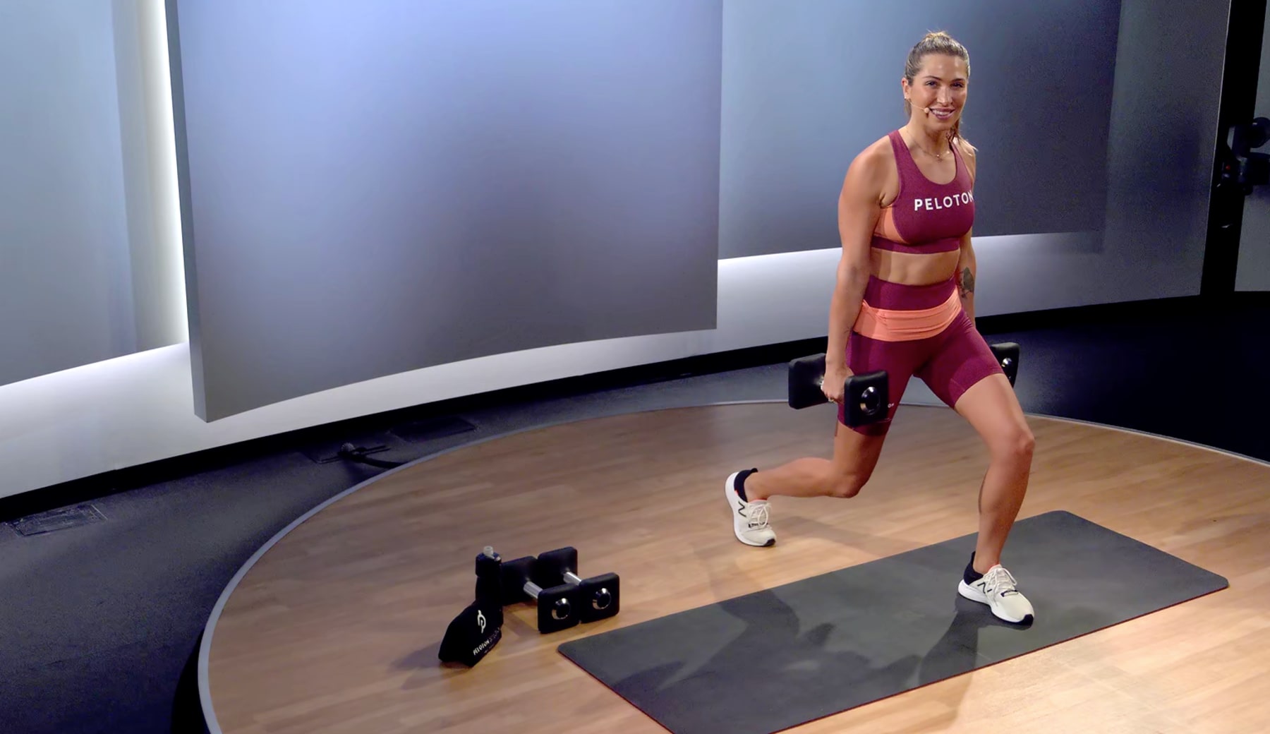 20 min Glutes & Legs Strength