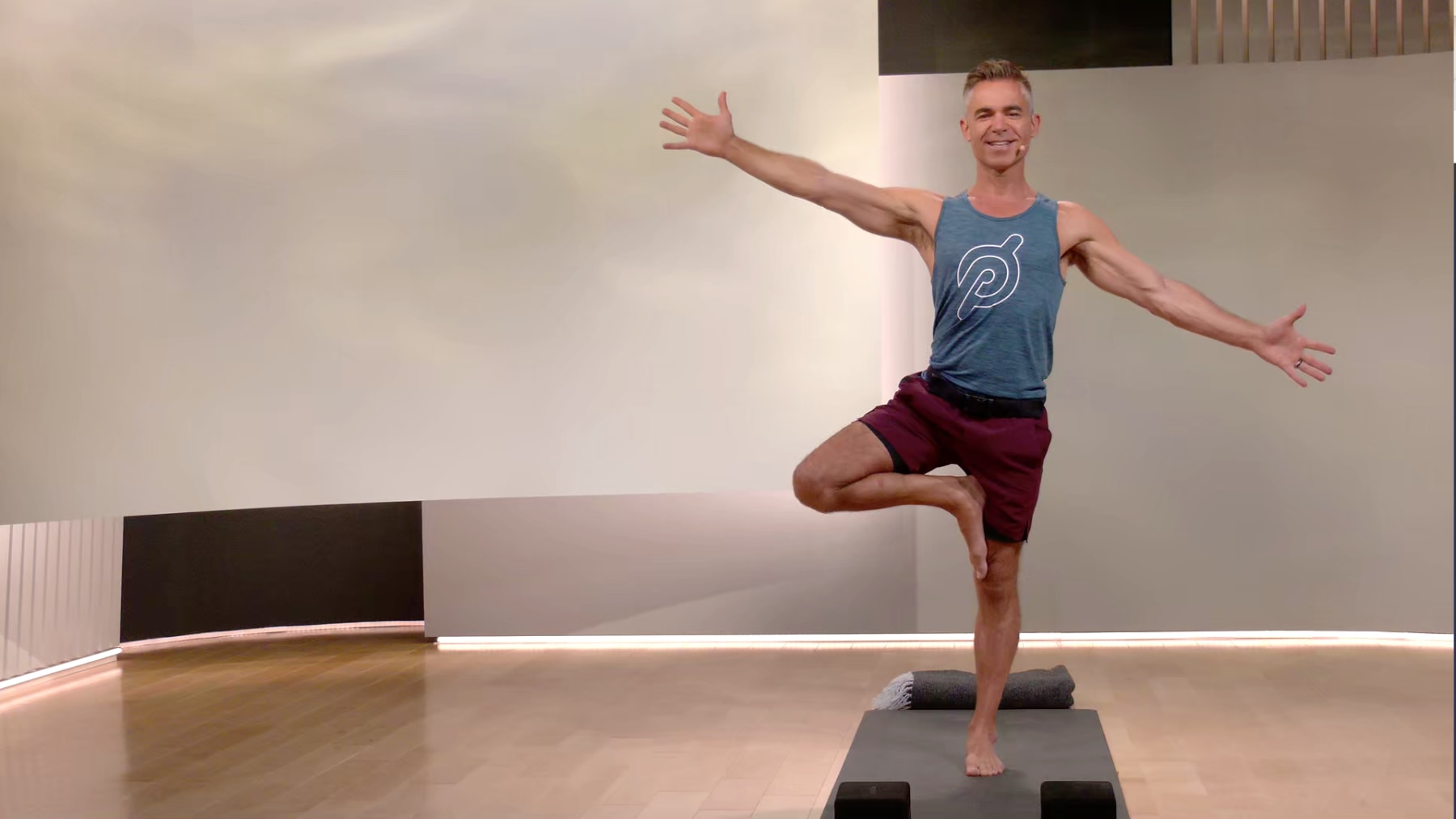 30 min Beyond the Pose: Balance