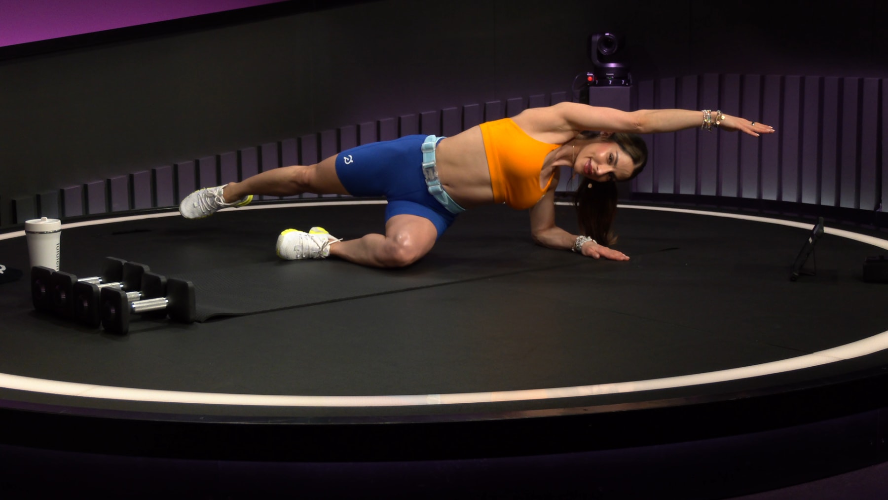 30 min Glutes & Legs Strength