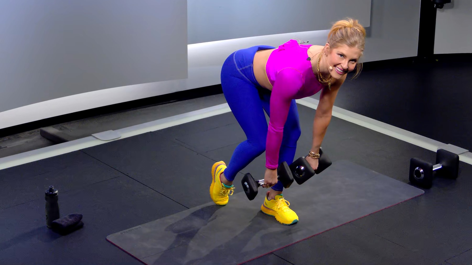 20 min Glutes & Legs Strength