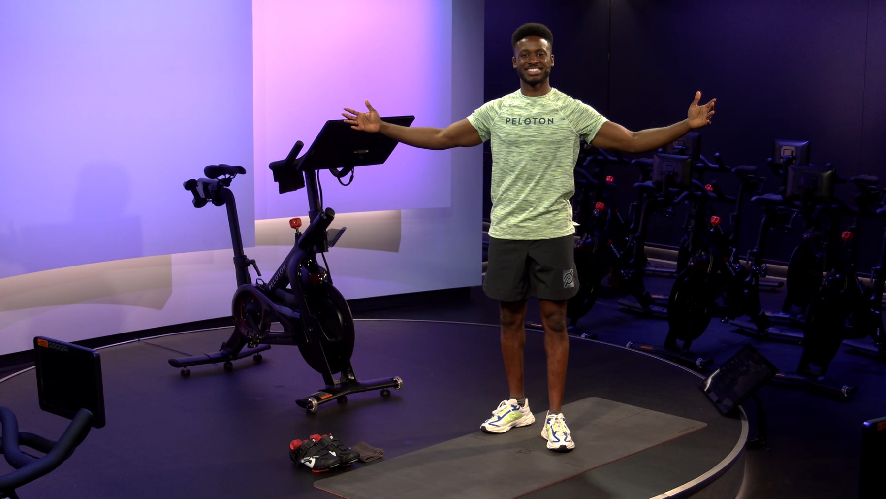 30 min Bootcamp Bodyweight Peloton Cycling Classes