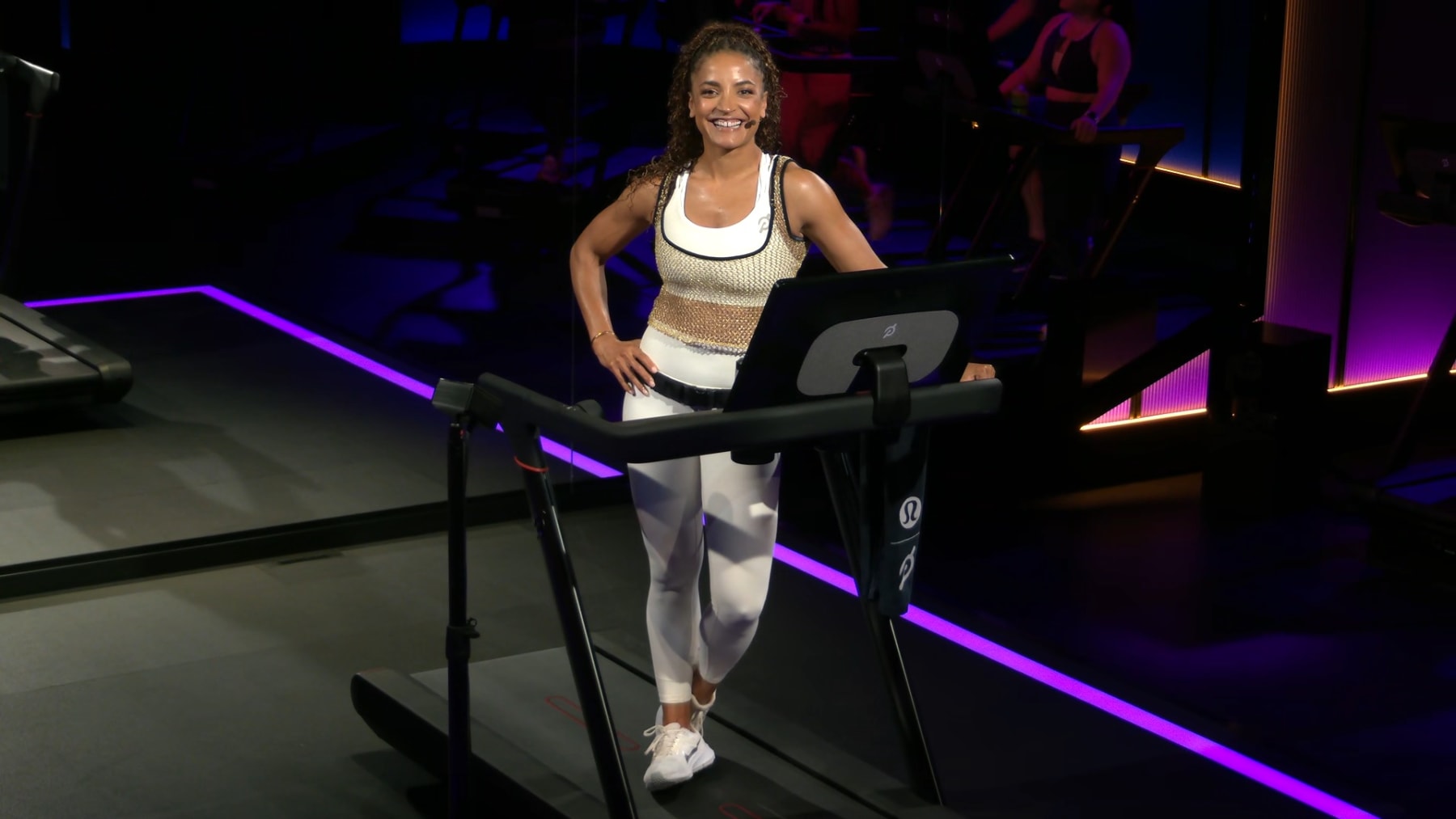 30 min Nelly Furtado Walk + Run