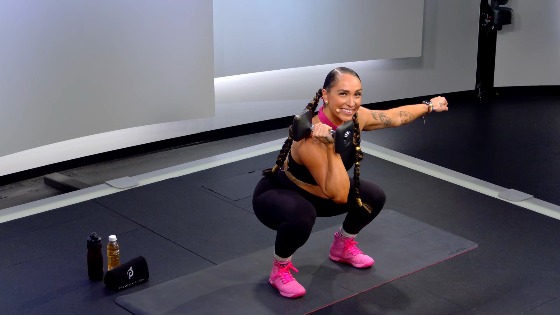 10 min Glutes & Legs Strength