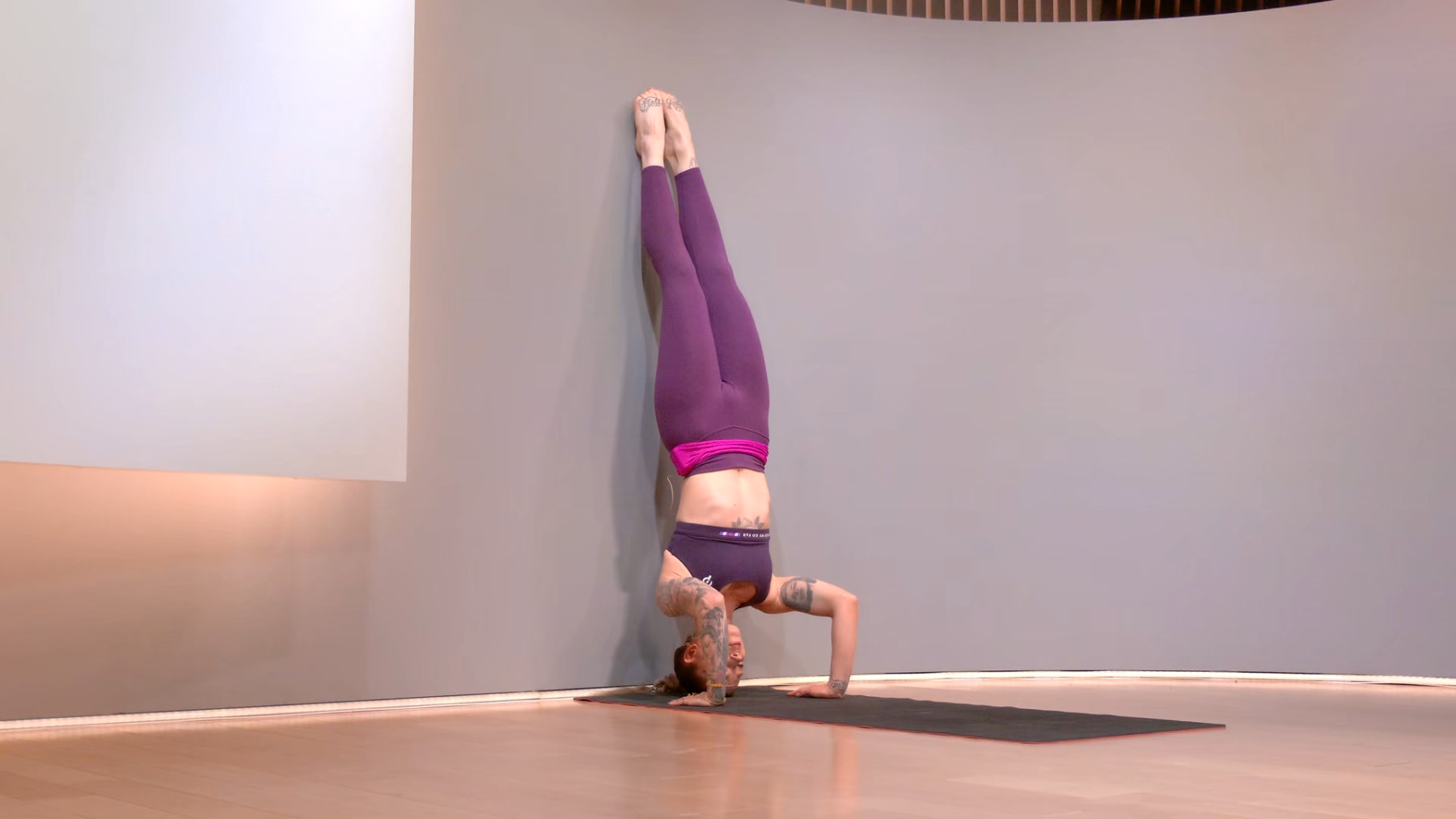 30 min Focus Flow: Headstands