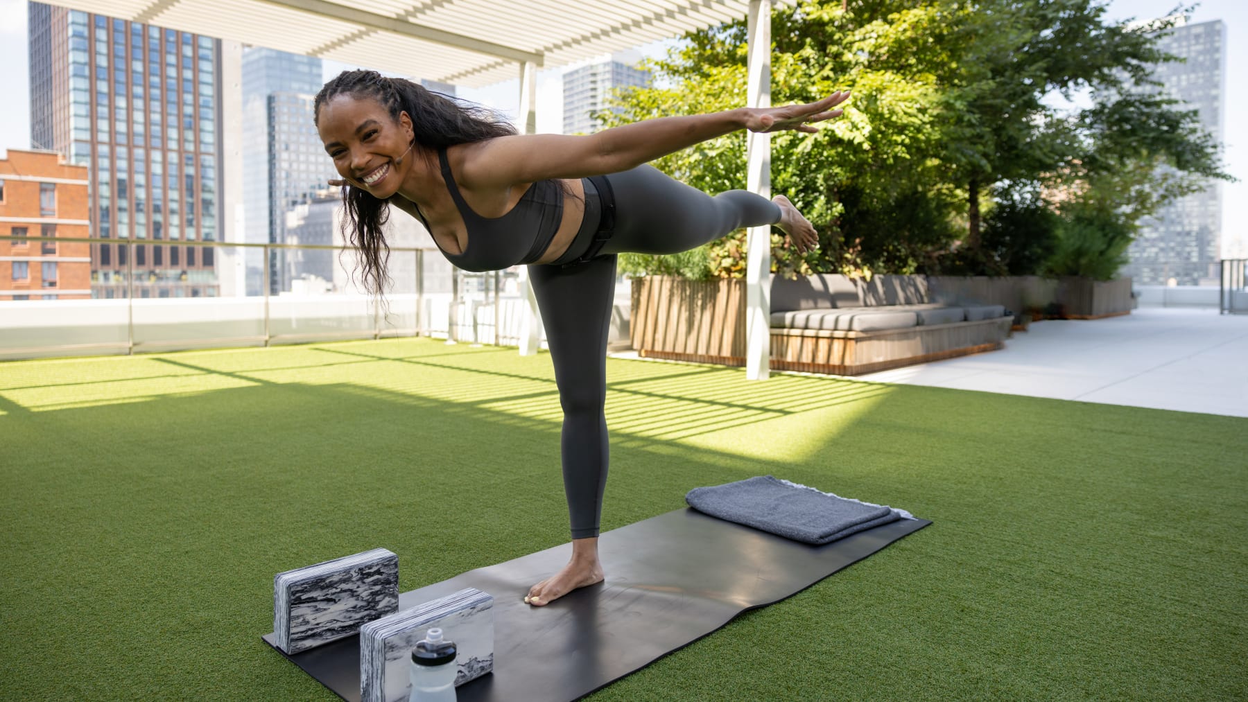 10 min Playdate: Yoga Flow