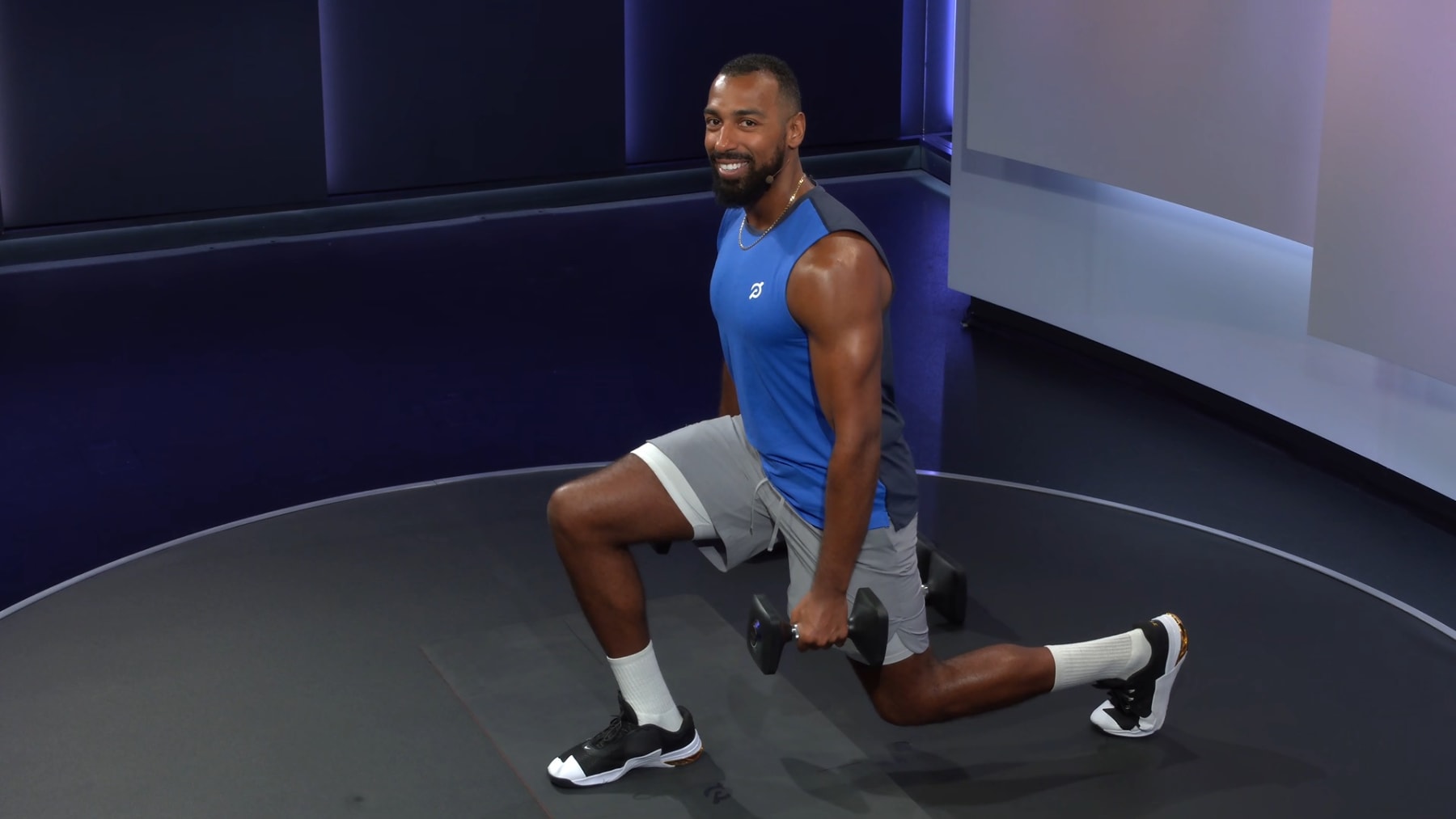 10 min Glutes & Legs Strength