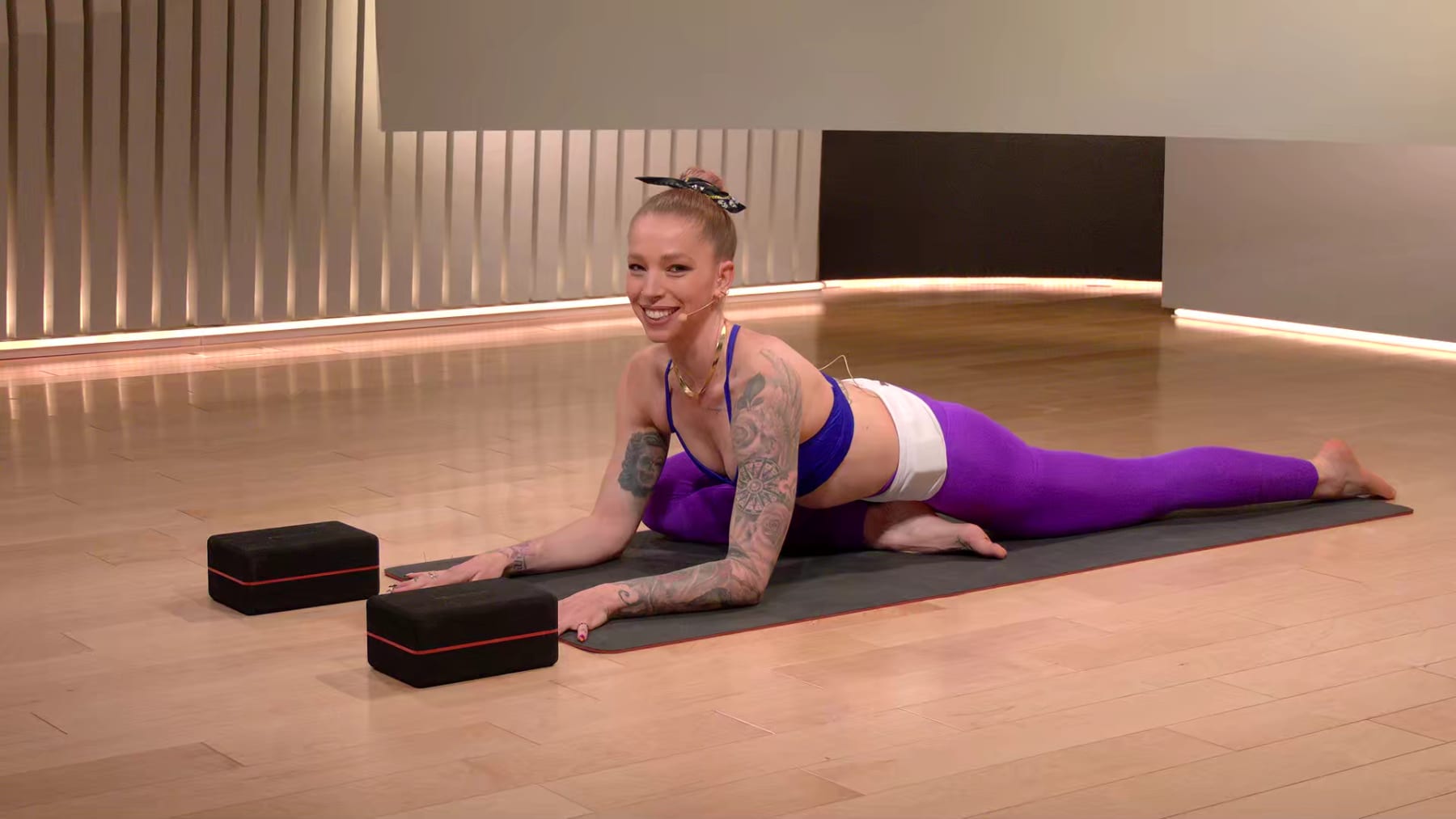 20 min Grounded Yoga Flow