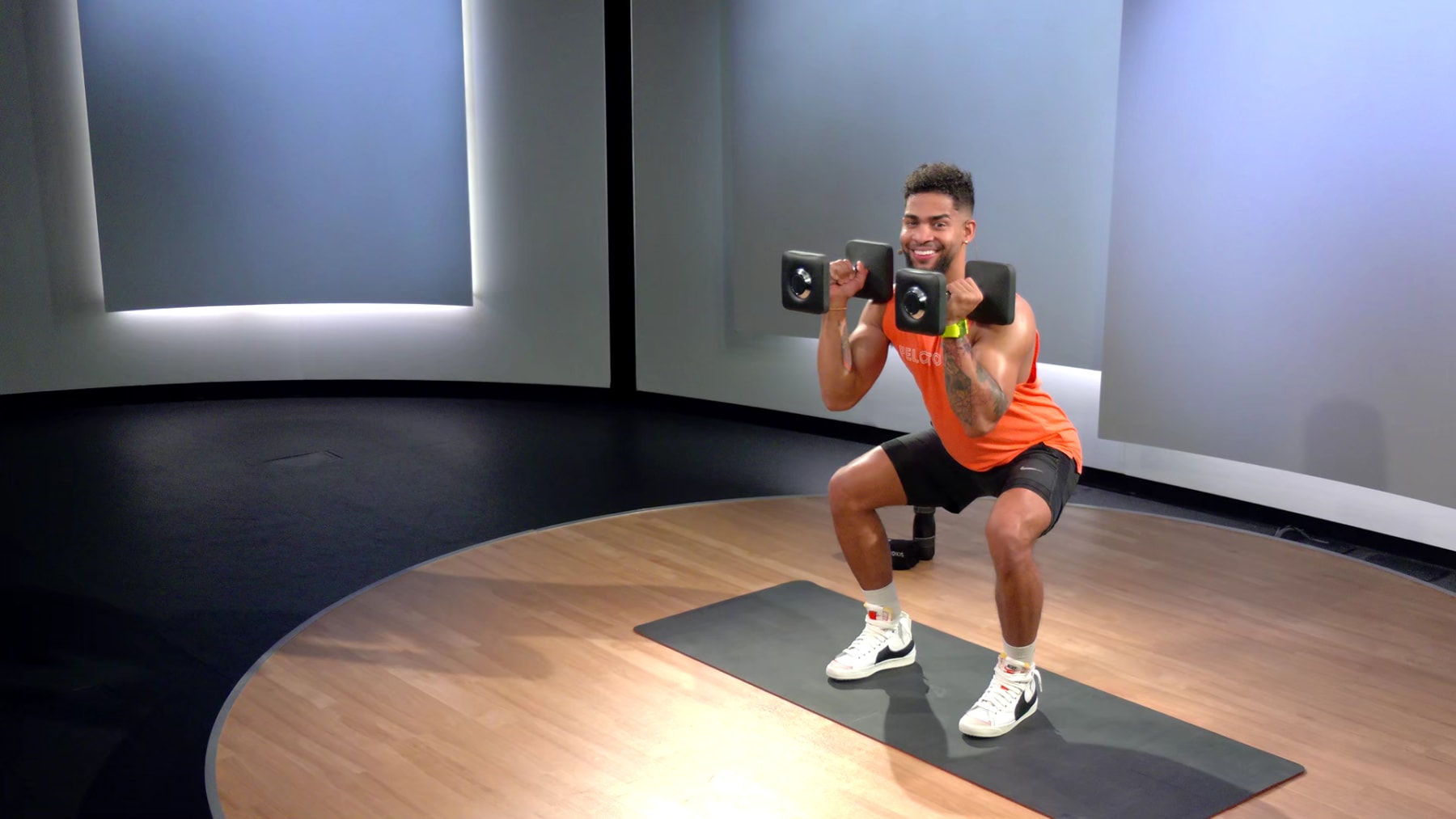 20 min Glutes & Legs Strength