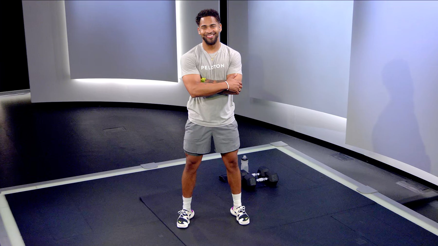 10 min Glutes & Legs Strength