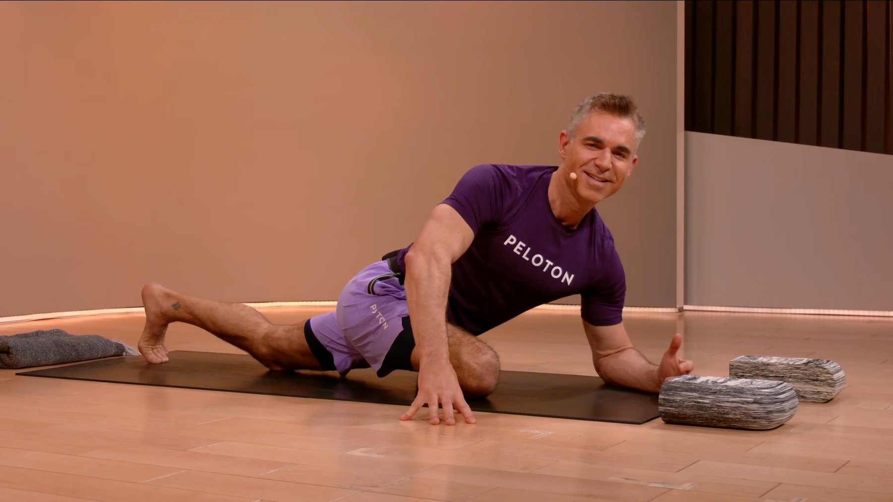 20 min Focus Flow: Pigeon Pose