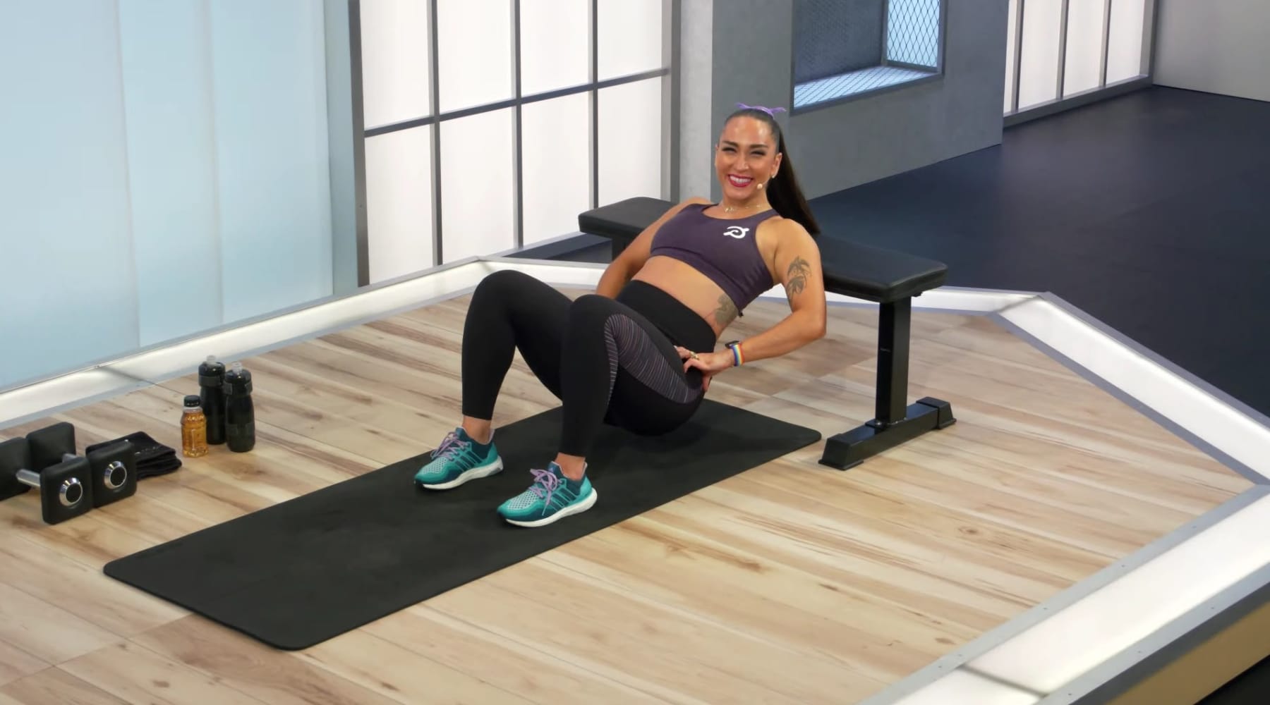 15 min Prenatal Glutes & Legs Strength