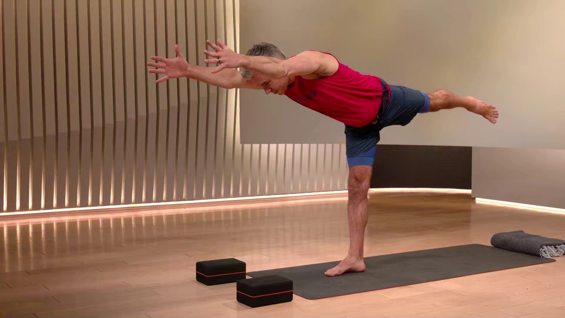 20 min Focus Flow: Glutes