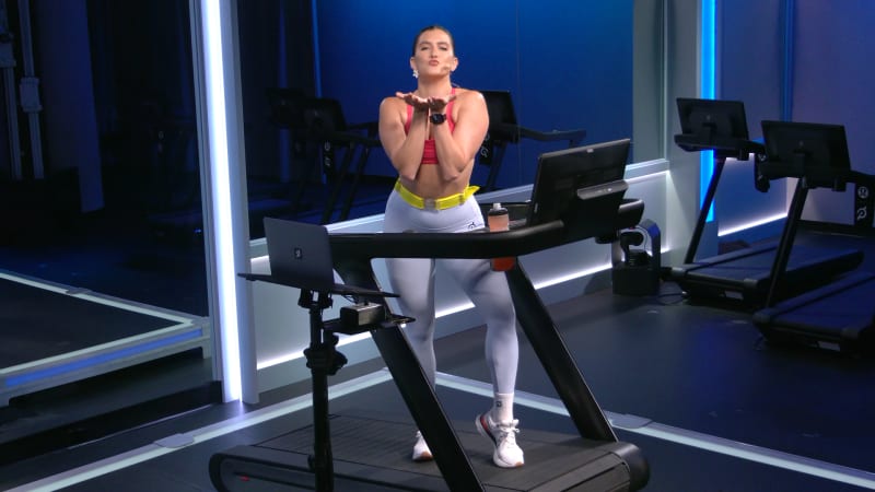 Tal Ramon Body 30 Min Hip-Hop Hike with 12-Min Uphill Walk - Camila Ramón