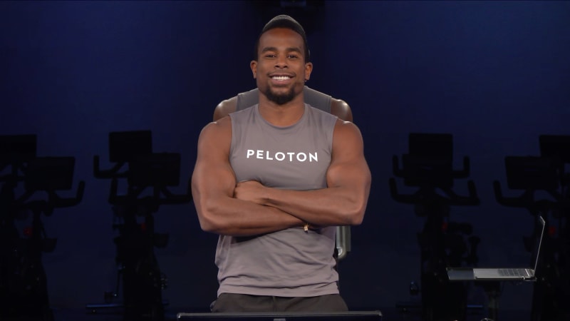 30 Min 2000s Hip Hop Ride with 12-Minute Climb - Alex Toussaint