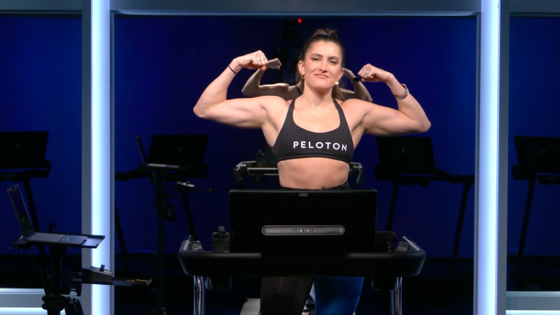 Tal Ramon Body 20 Min HIIT Run with Sprints and Striders - Camila Ramón