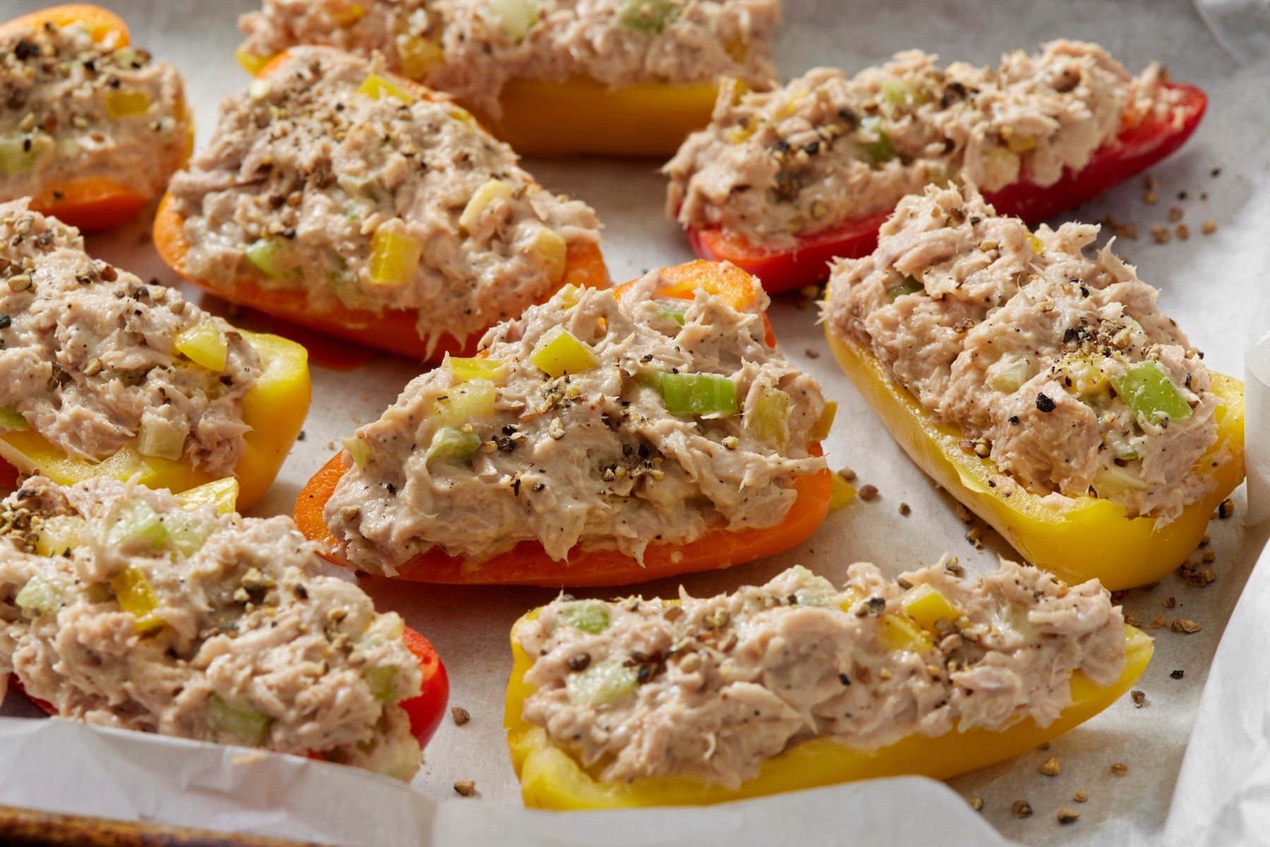 Tuna salad served in bell pepper slices. Tuna is a creatine-rich food.