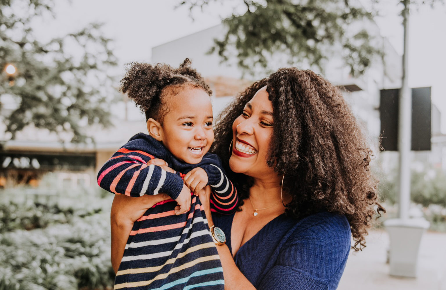 hero-img-this-mom-says-peloton-is-the-best-exercise-for-busy-moms