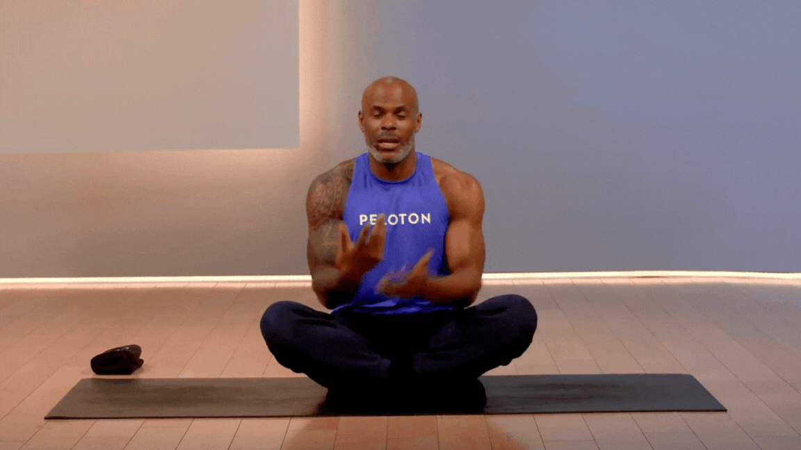 Cross Body Shoulder Stretch Adrian Williams