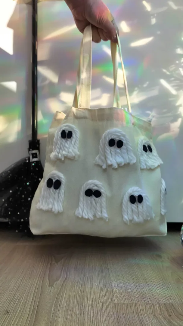 diy-ghost-tote-2.jpg