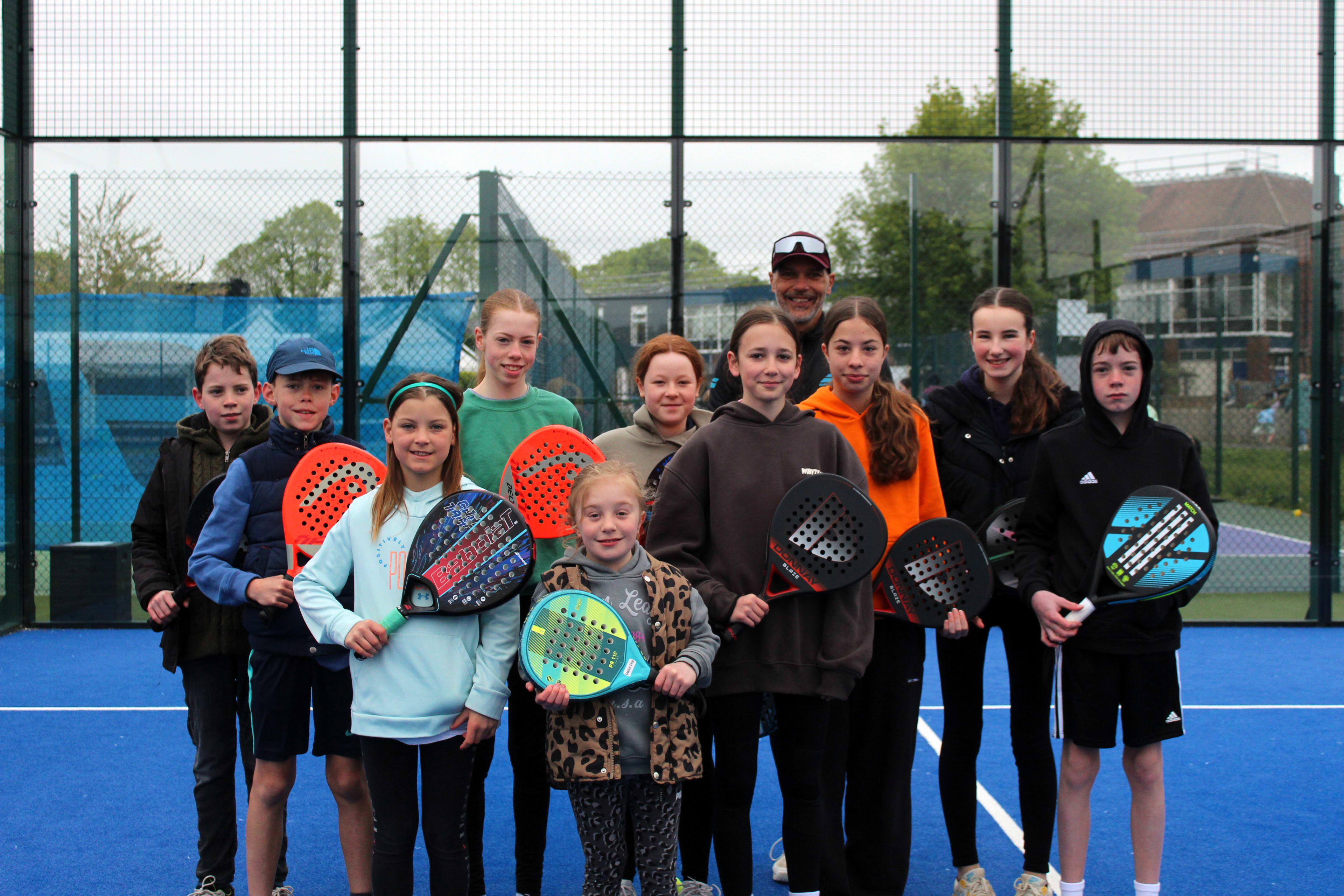 Tennis England Club - JUNIOR PADEL INVITE ONLY - MONDAY - 5.00pm-6.00pm (Age 14-17)