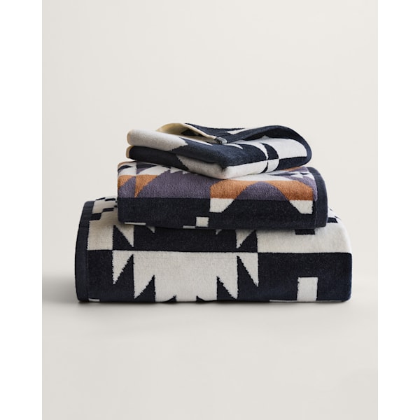 SPIDER ROCK BATH TOWEL