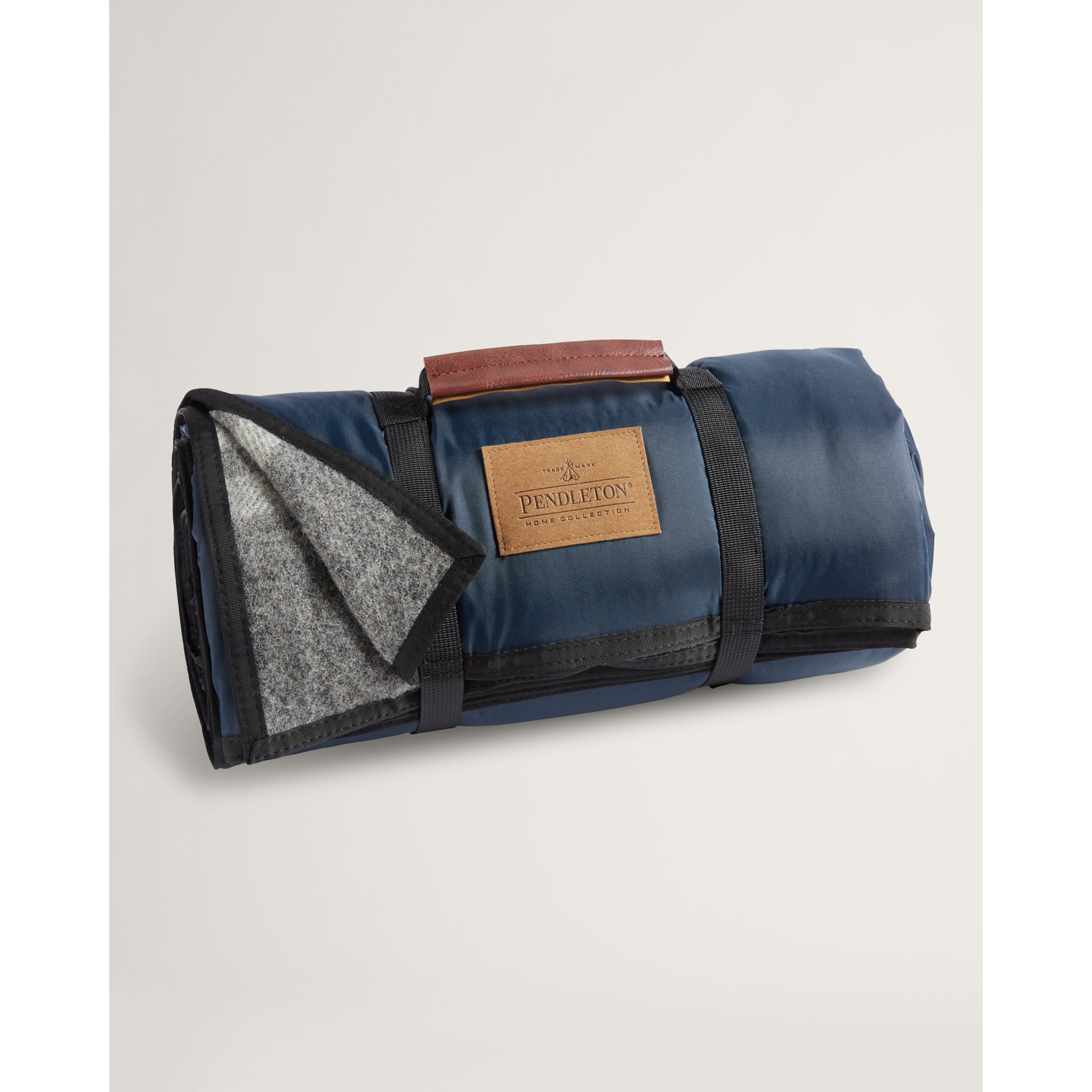 ROLL-UP BLANKET | Pendleton